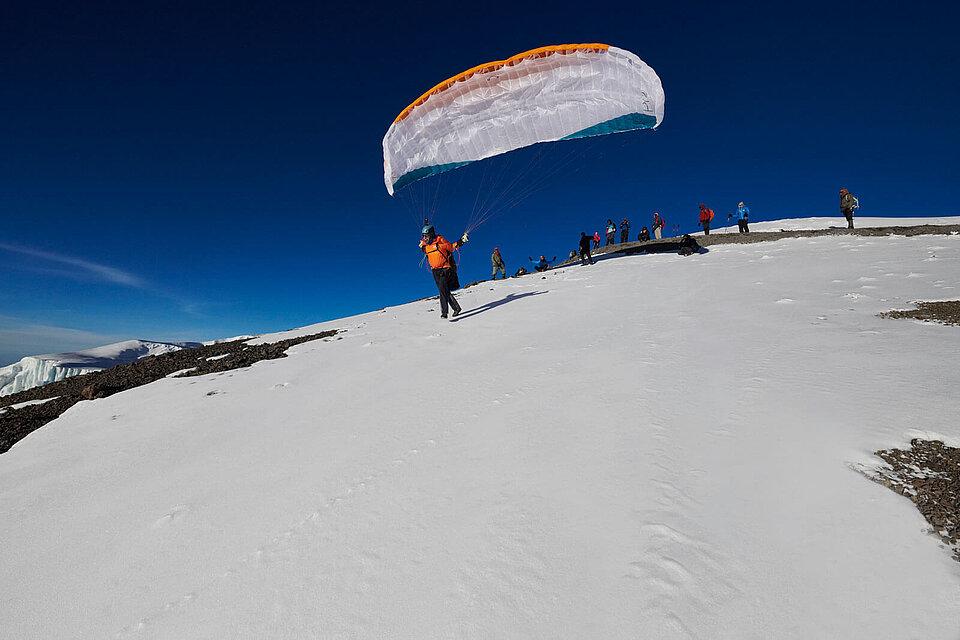 Paragliding